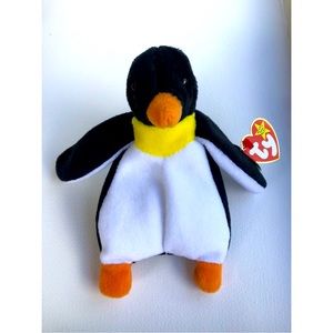 NWT TY Beanie Baby WADDLE Penguin DOB
December 19, 1995 Collectible Toy Vintage